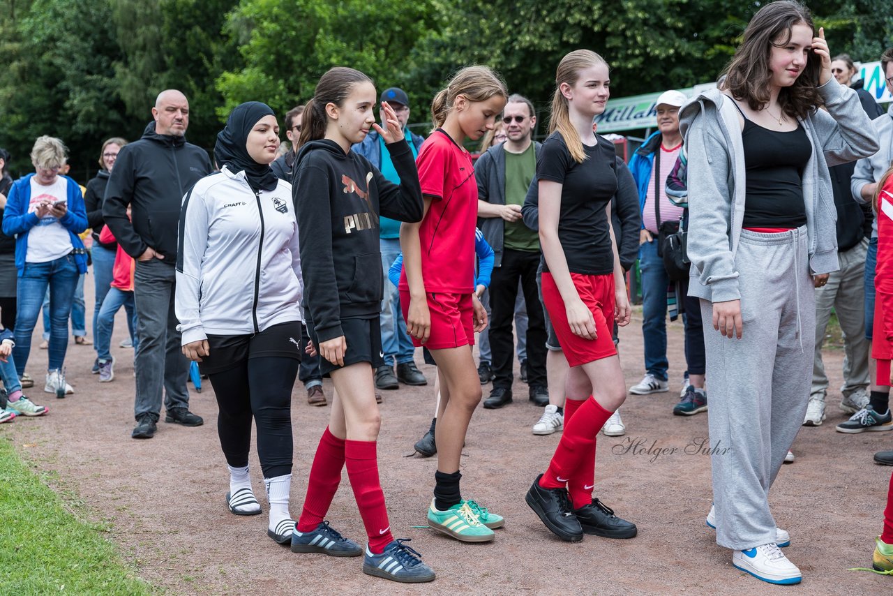 Bild 186 - Loewinnen Cup